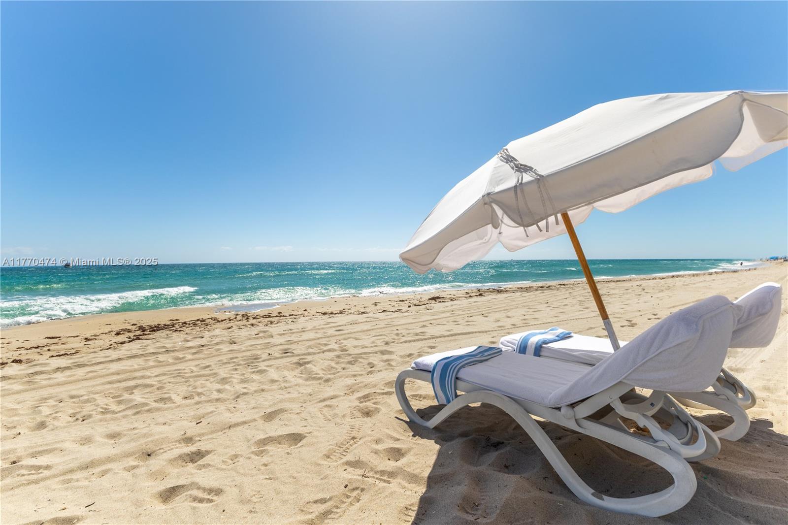 KENILWORTH CONDO - Residential