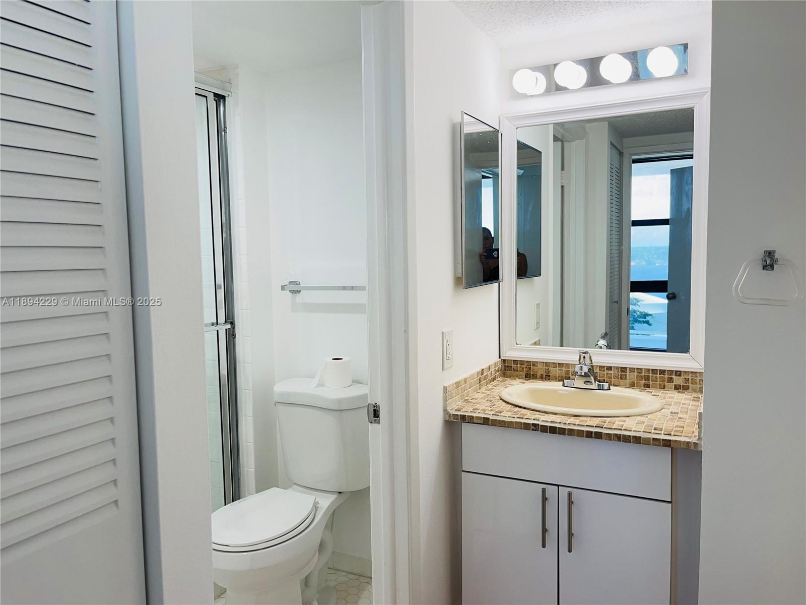 WATERVIEW CONDO - Residential Lease