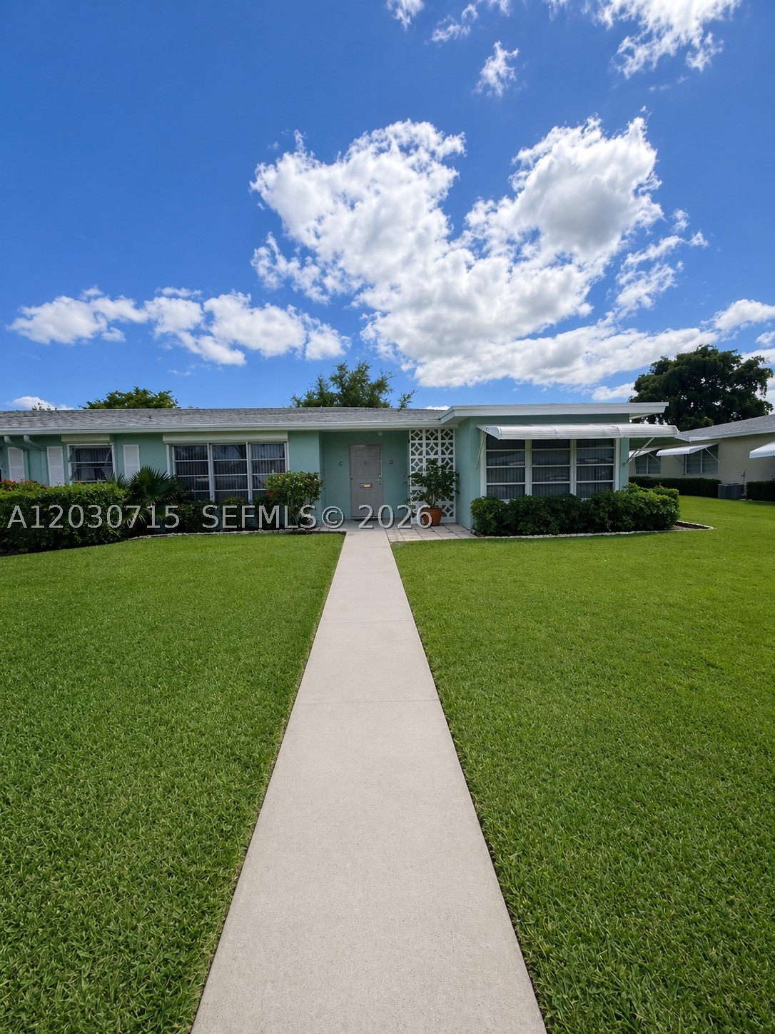 Photo 1 of 17 — 200 E High Point Ct E D, Delray Beach, FL 33445