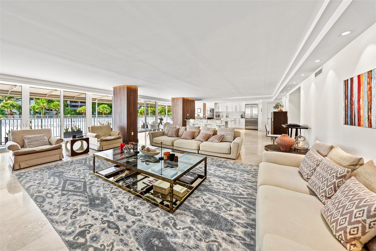 MAR-AZUL CONDO - Residential