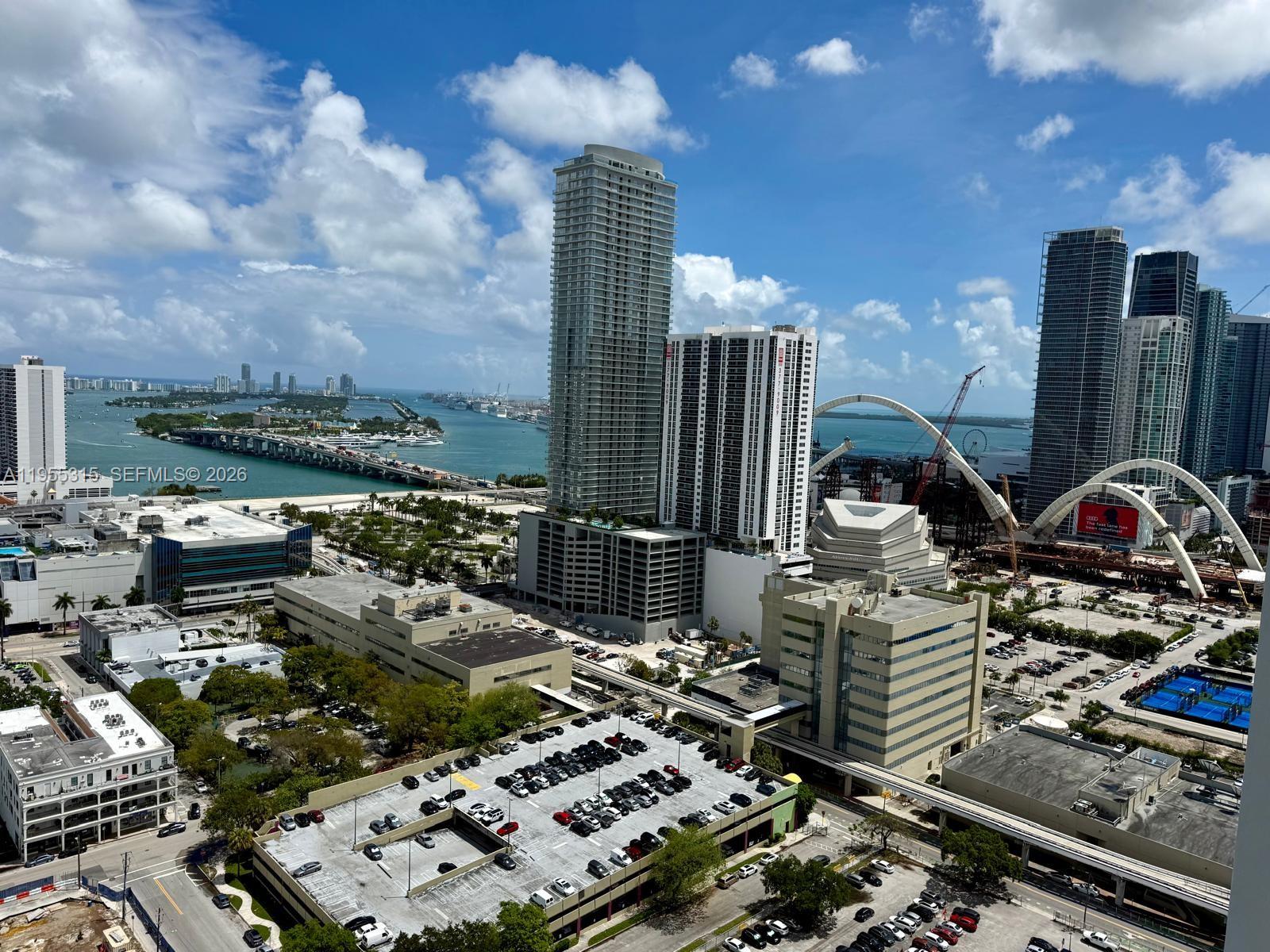 1600 NE 1st Ave 2902