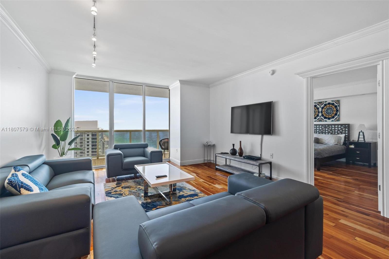 1830 S Ocean Dr 4910, Hallandale Beach, Broward County, Florida - 2 Bedrooms  
2 Bathrooms - 