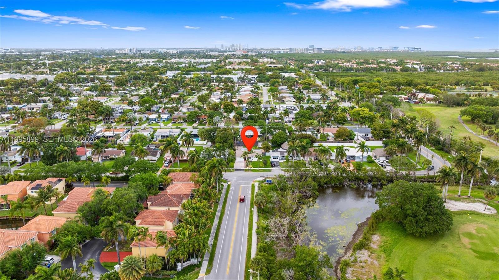 HOLLYWOOD HOMESITES HIGH - Residential