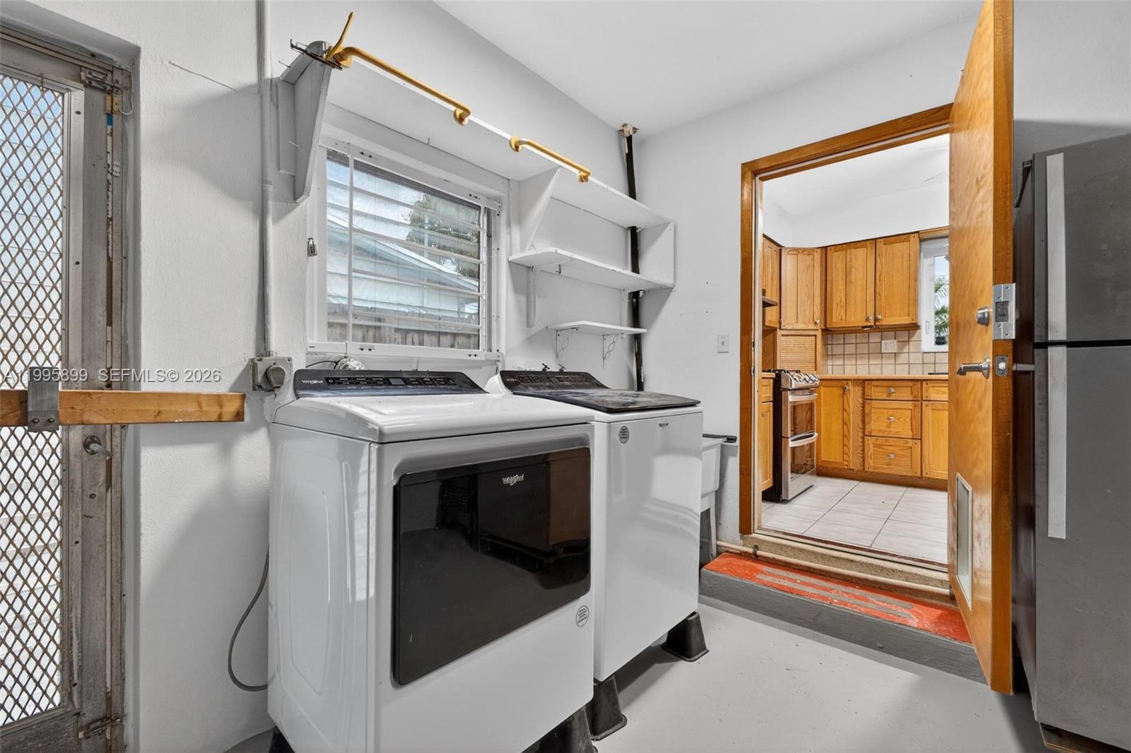 HOLLYWOOD HOMESITES HIGH - Residential