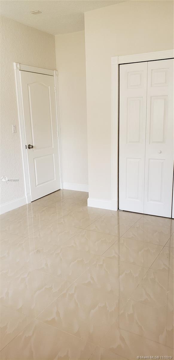 PALM SPRING ESTATES - Residential