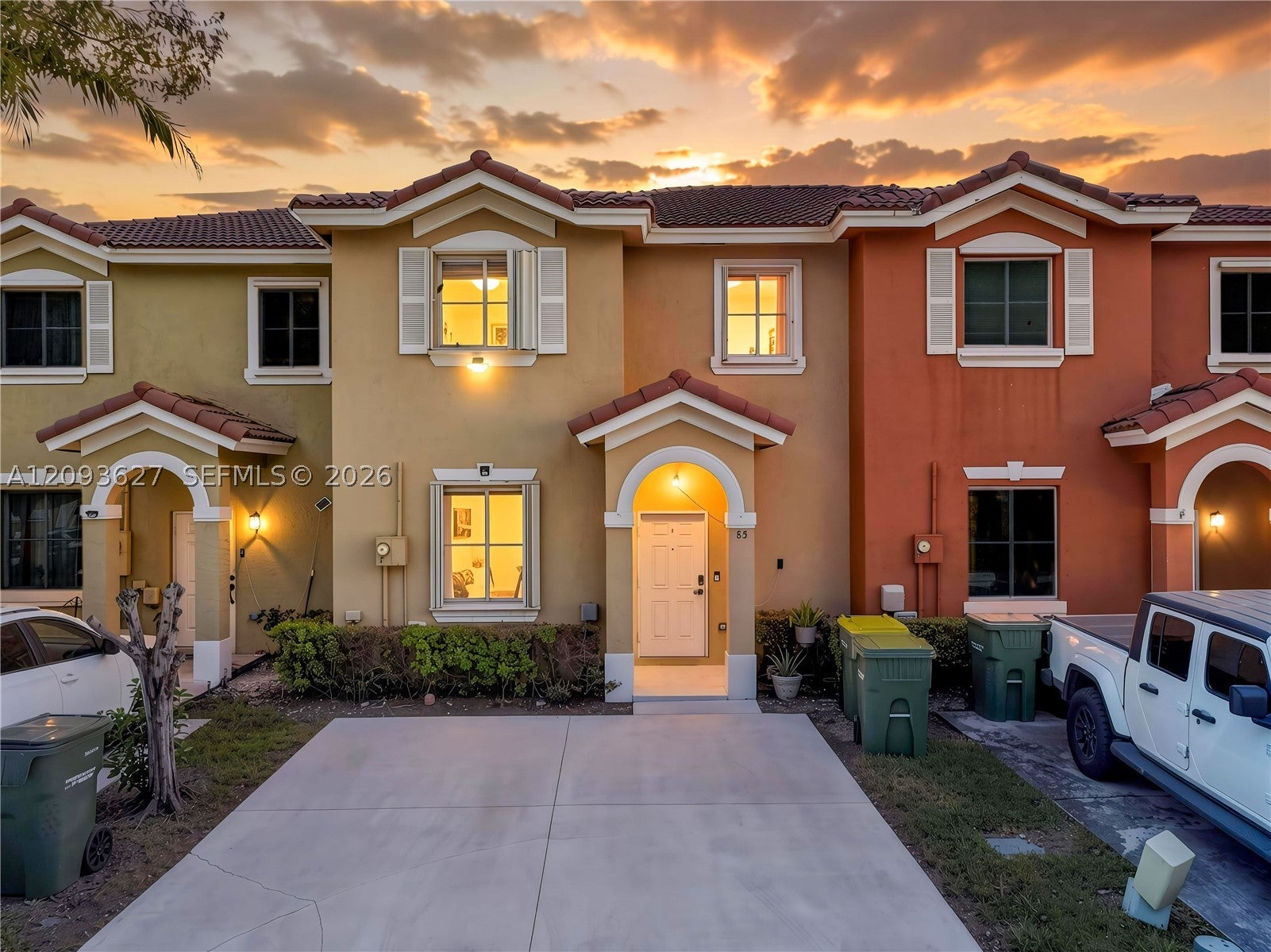 85 SW 15th Ter
