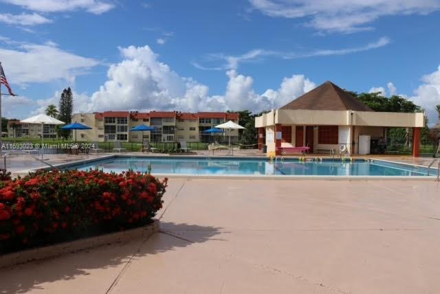 Property for Sale at 3001 E Sunrise Lakes Dr 110, Sunrise, Miami-Dade County, Florida - Bedrooms: 2 
Bathrooms: 2  - $98,000