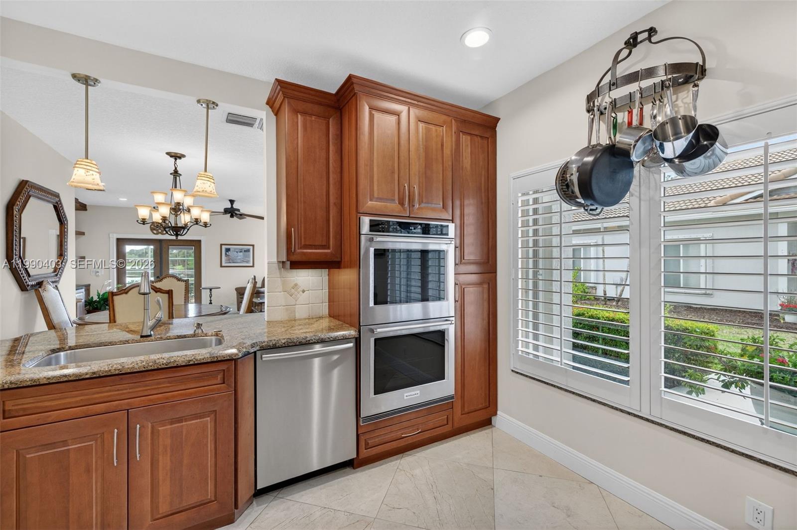 OLYMPIA & YORK RESIDENTIA - Residential