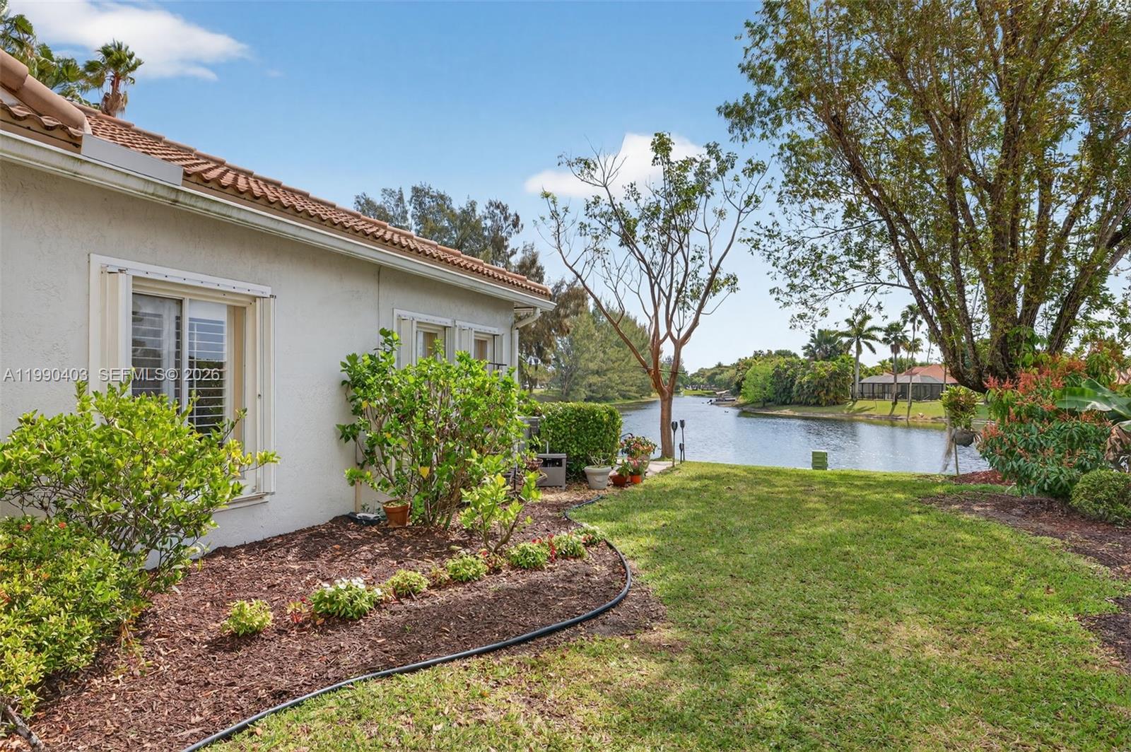 OLYMPIA & YORK RESIDENTIA - Residential