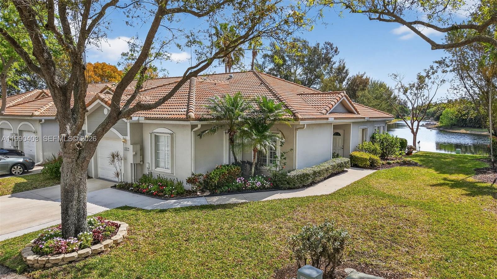 OLYMPIA & YORK RESIDENTIA - Residential