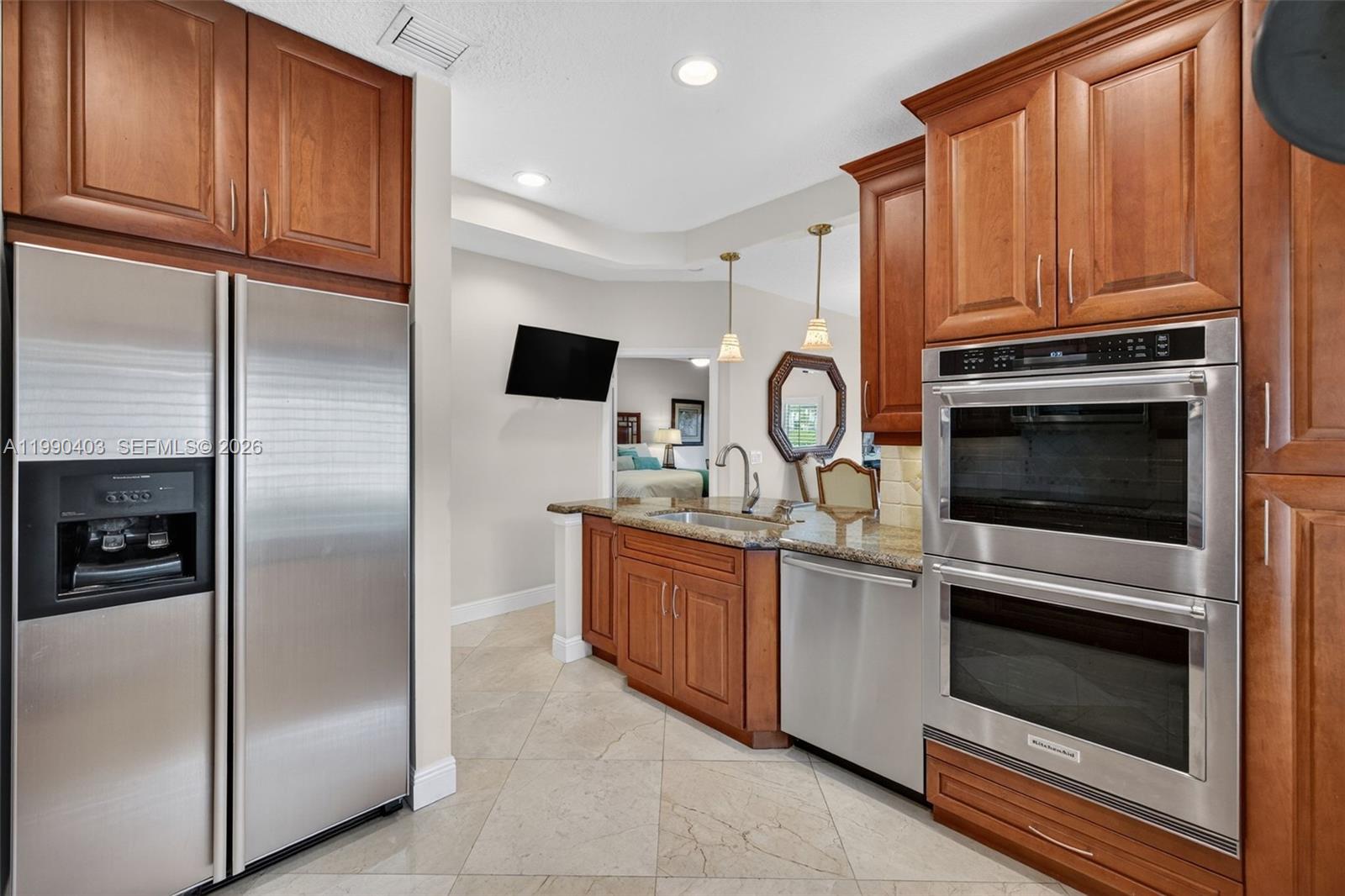 OLYMPIA & YORK RESIDENTIA - Residential