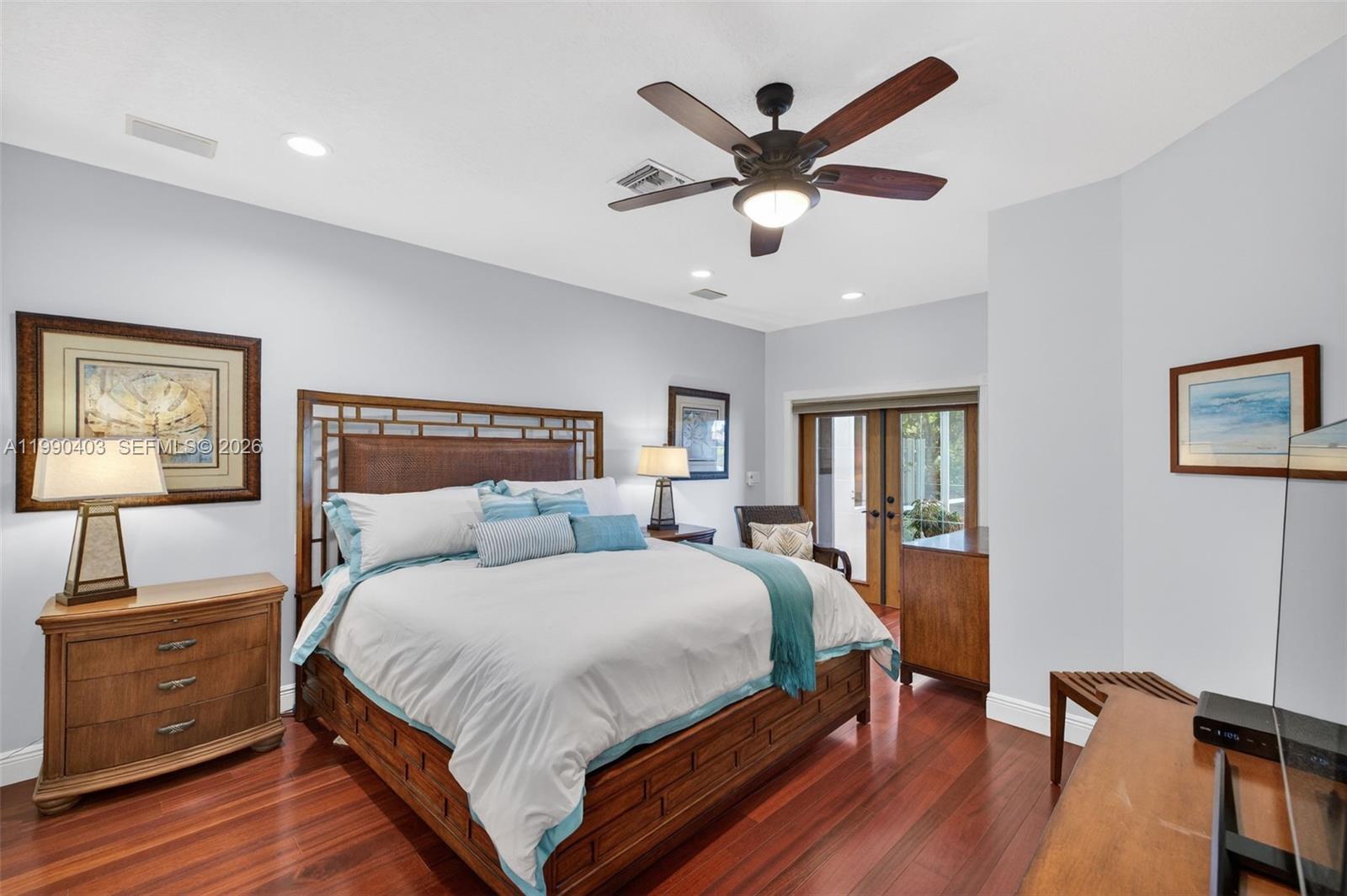 OLYMPIA & YORK RESIDENTIA - Residential