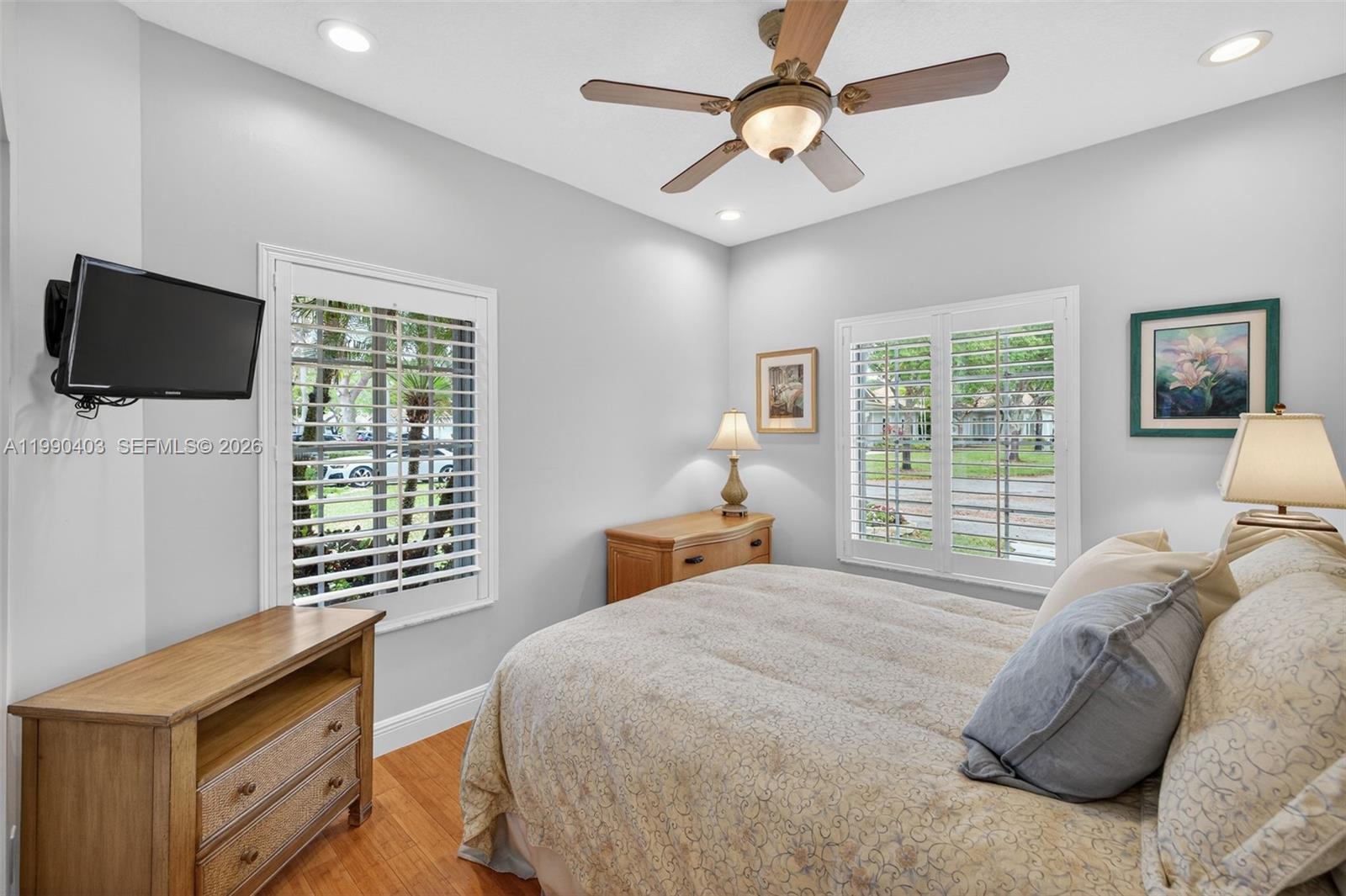 OLYMPIA & YORK RESIDENTIA - Residential