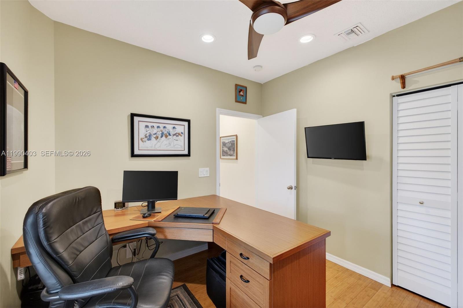 OLYMPIA & YORK RESIDENTIA - Residential