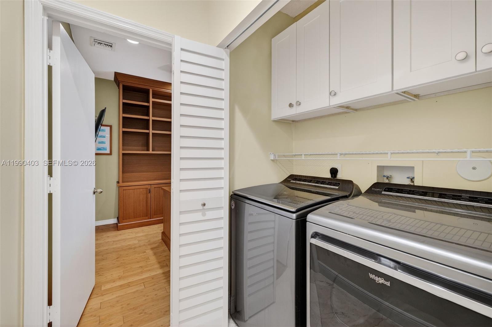 OLYMPIA & YORK RESIDENTIA - Residential