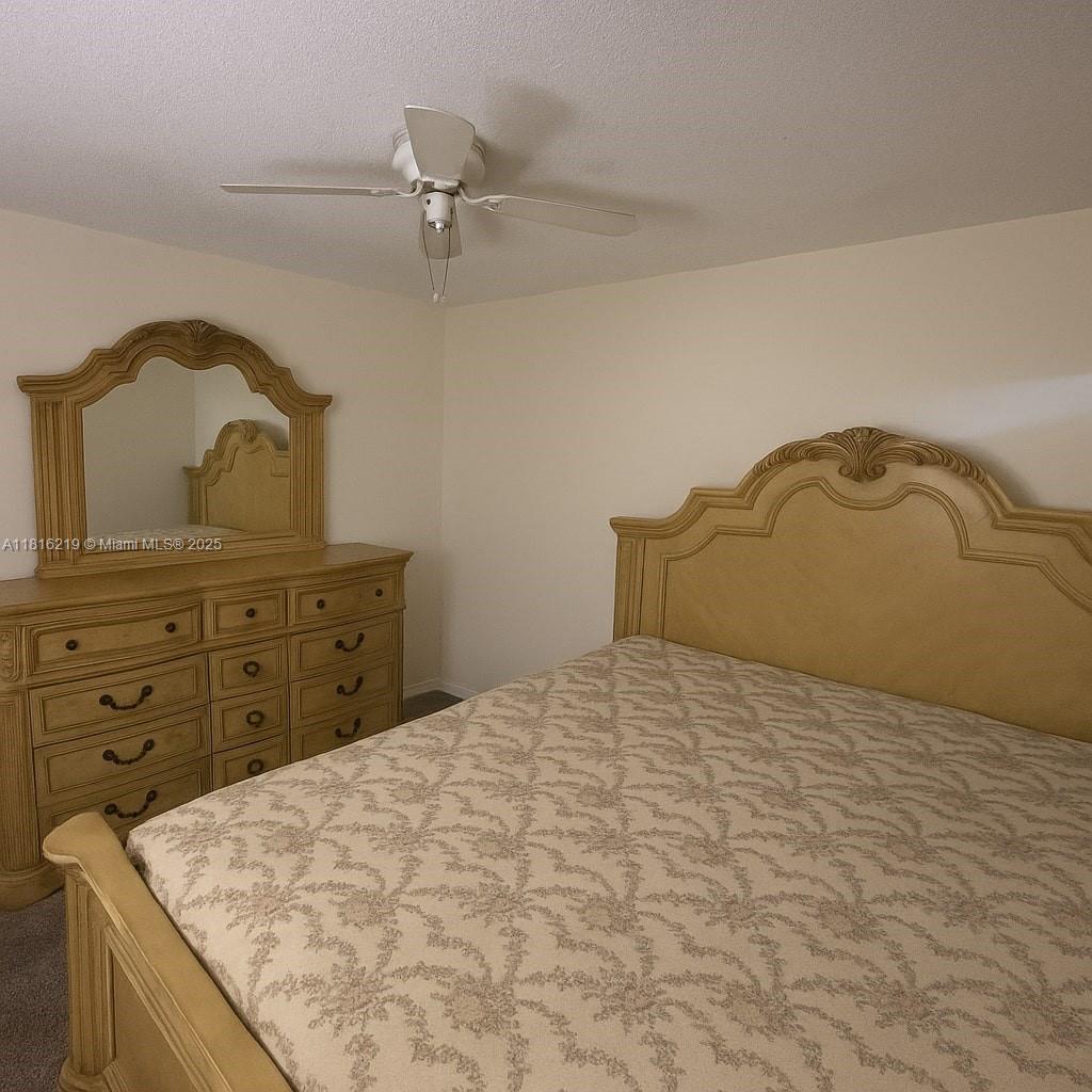 CAMBRIDGE HOUSE EAST - Residential