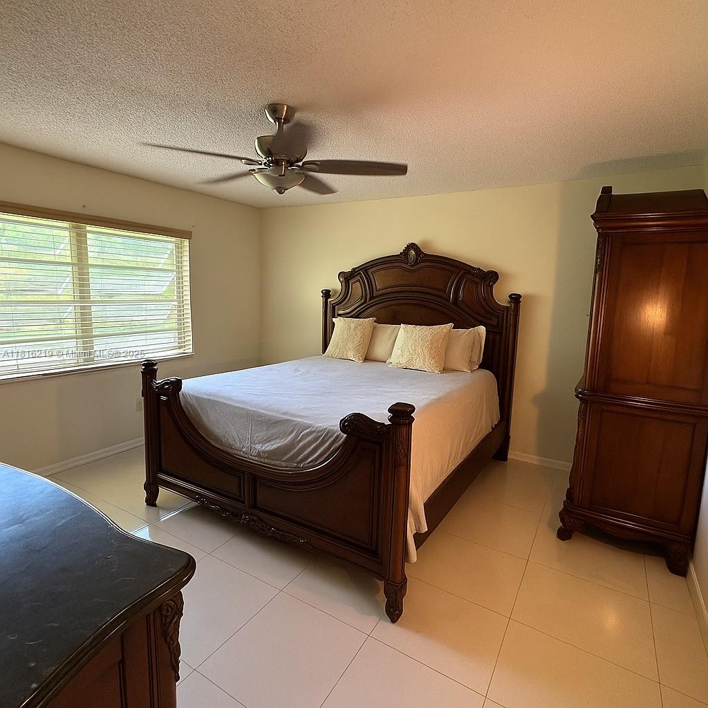 CAMBRIDGE HOUSE EAST - Residential