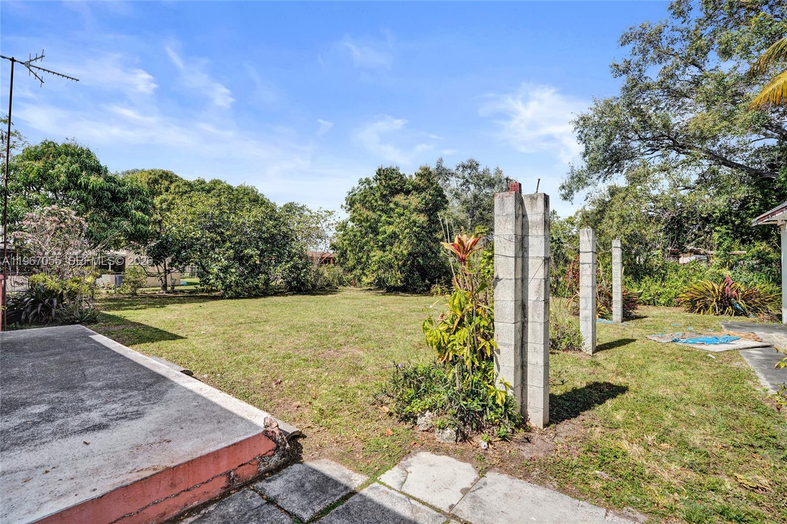 ARCH CREEK ESTATES - Residential