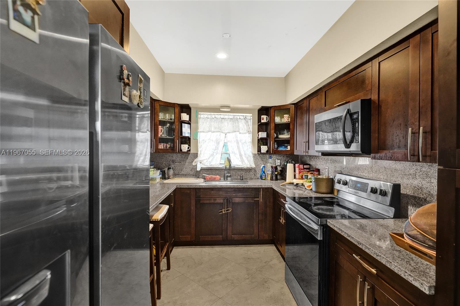 ARCH CREEK ESTATES - Residential