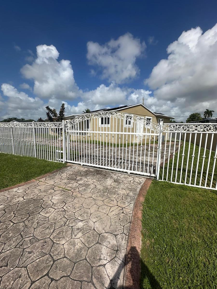 HARWOOD VILLAGE - Residential Income