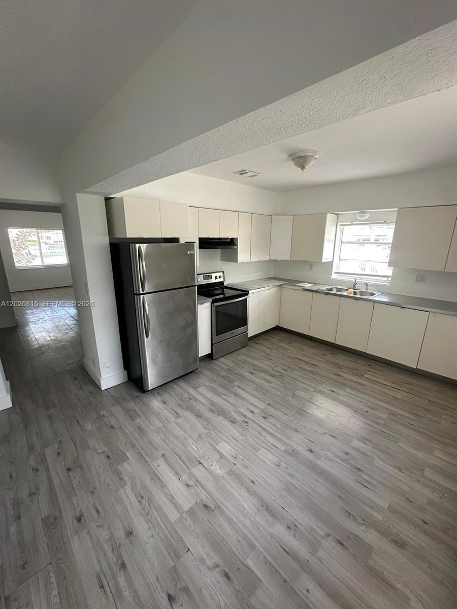 HARWOOD VILLAGE - Residential Income