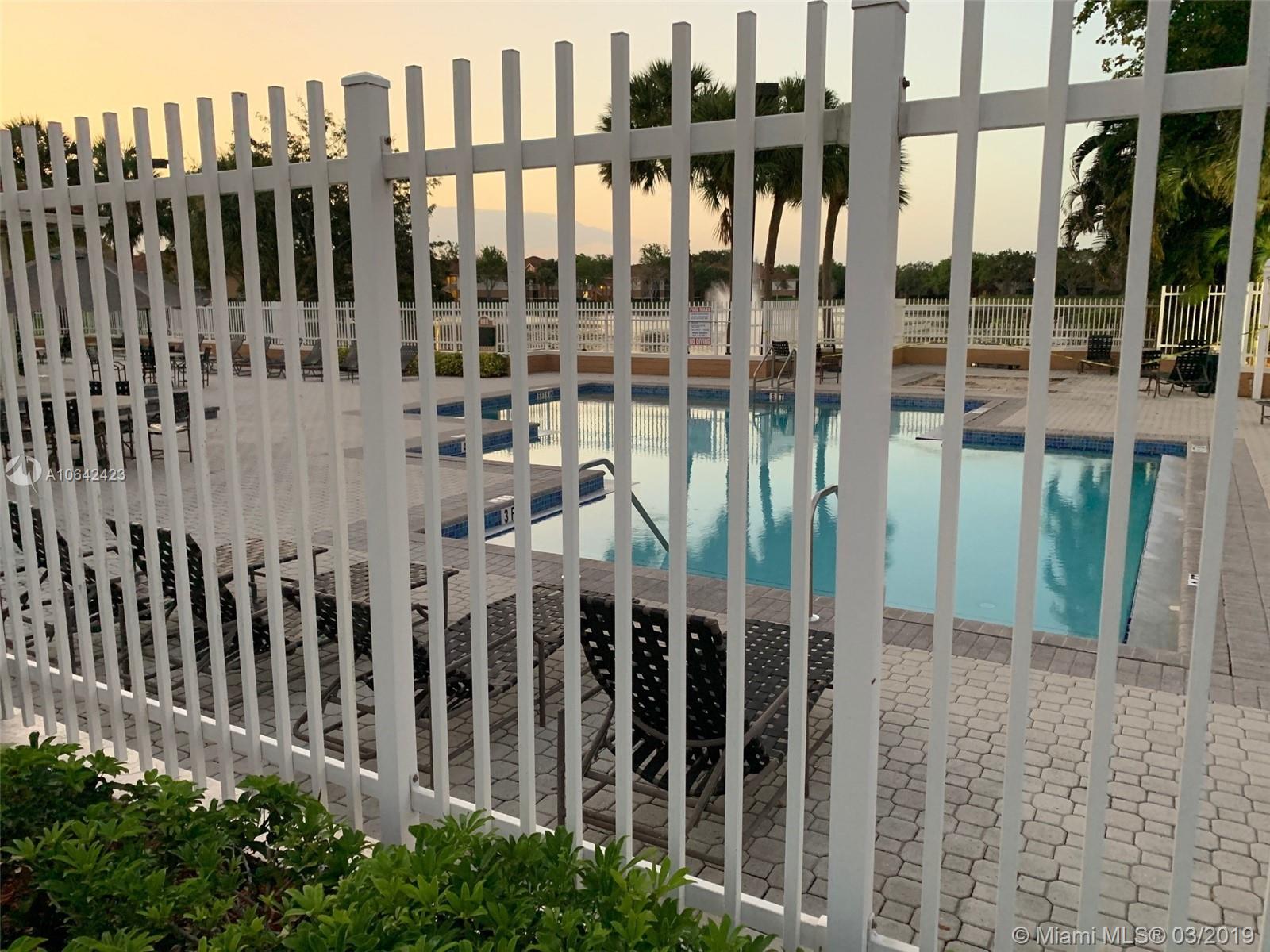 COLONNADES CONDO - Residential