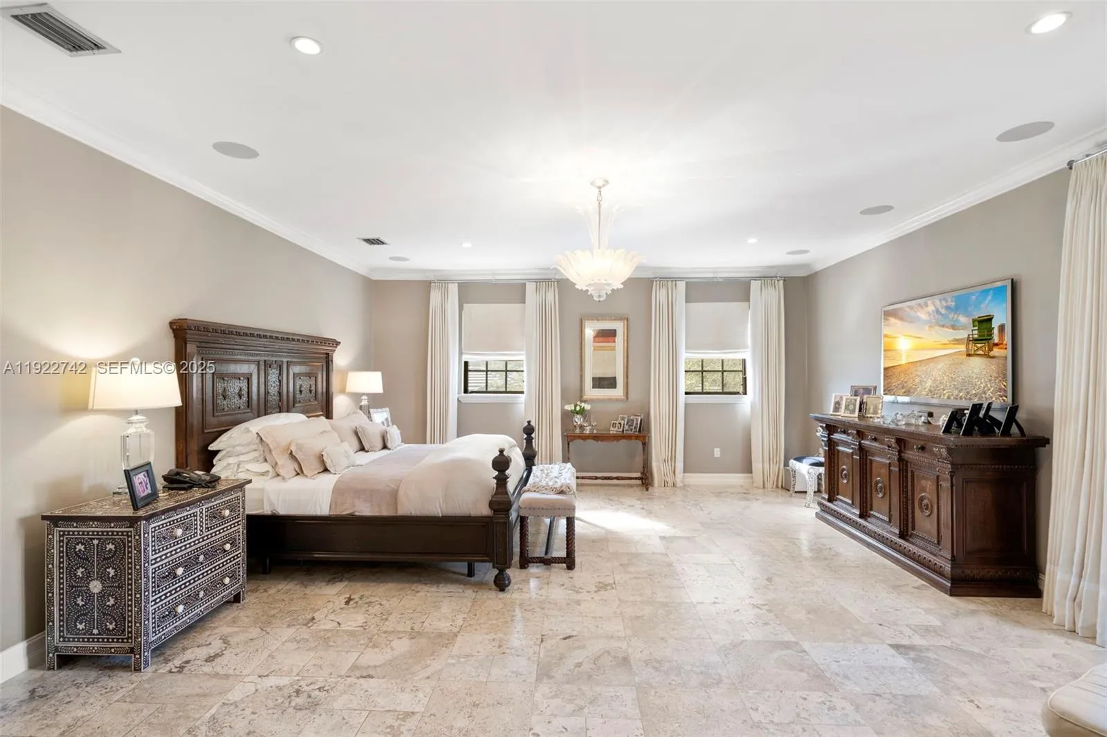 Pinecrest, Florida 33156, United States, 7 Bedrooms Bedrooms, ,8 BathroomsBathrooms,Residential,Active,249746