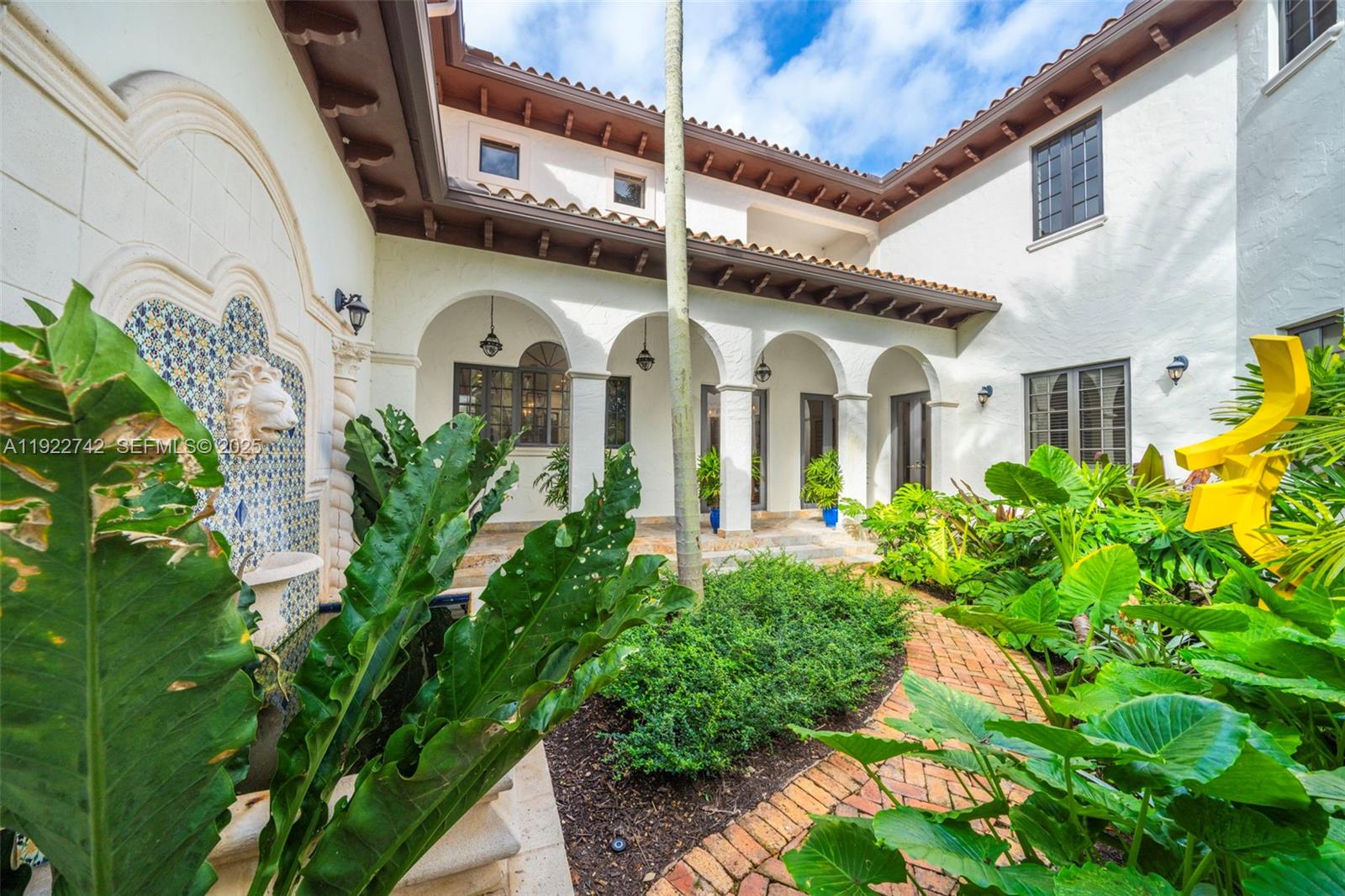 FELIX COURT RESUB - Residential