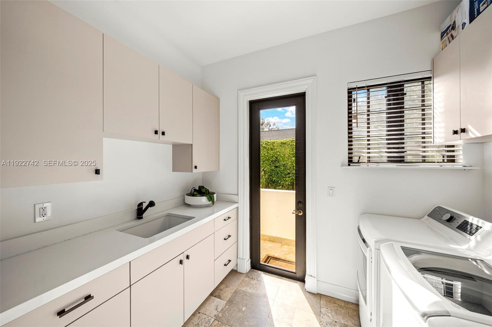 FELIX COURT RESUB - Residential