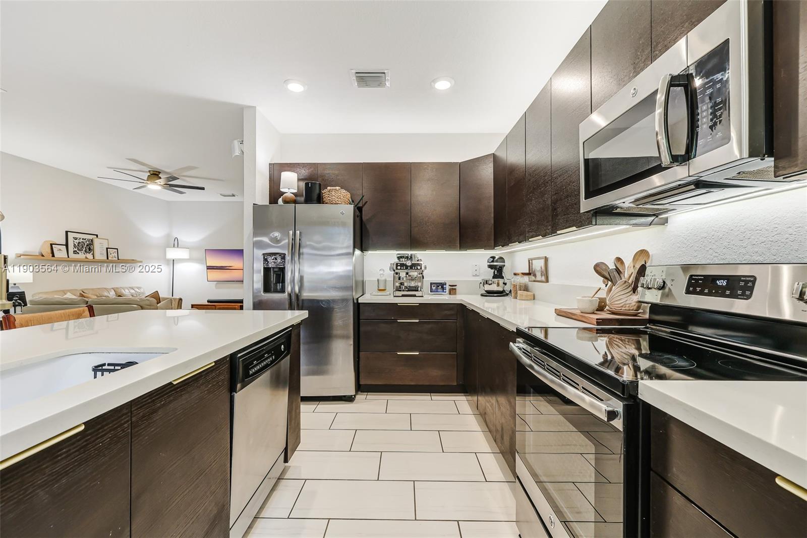 GARDEN ESTATES AT THE HAM - Residential