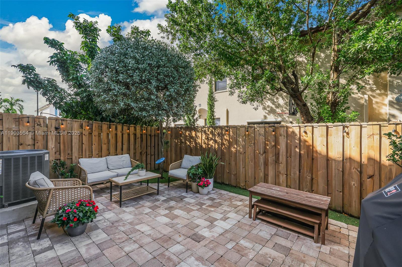 GARDEN ESTATES AT THE HAM - Residential