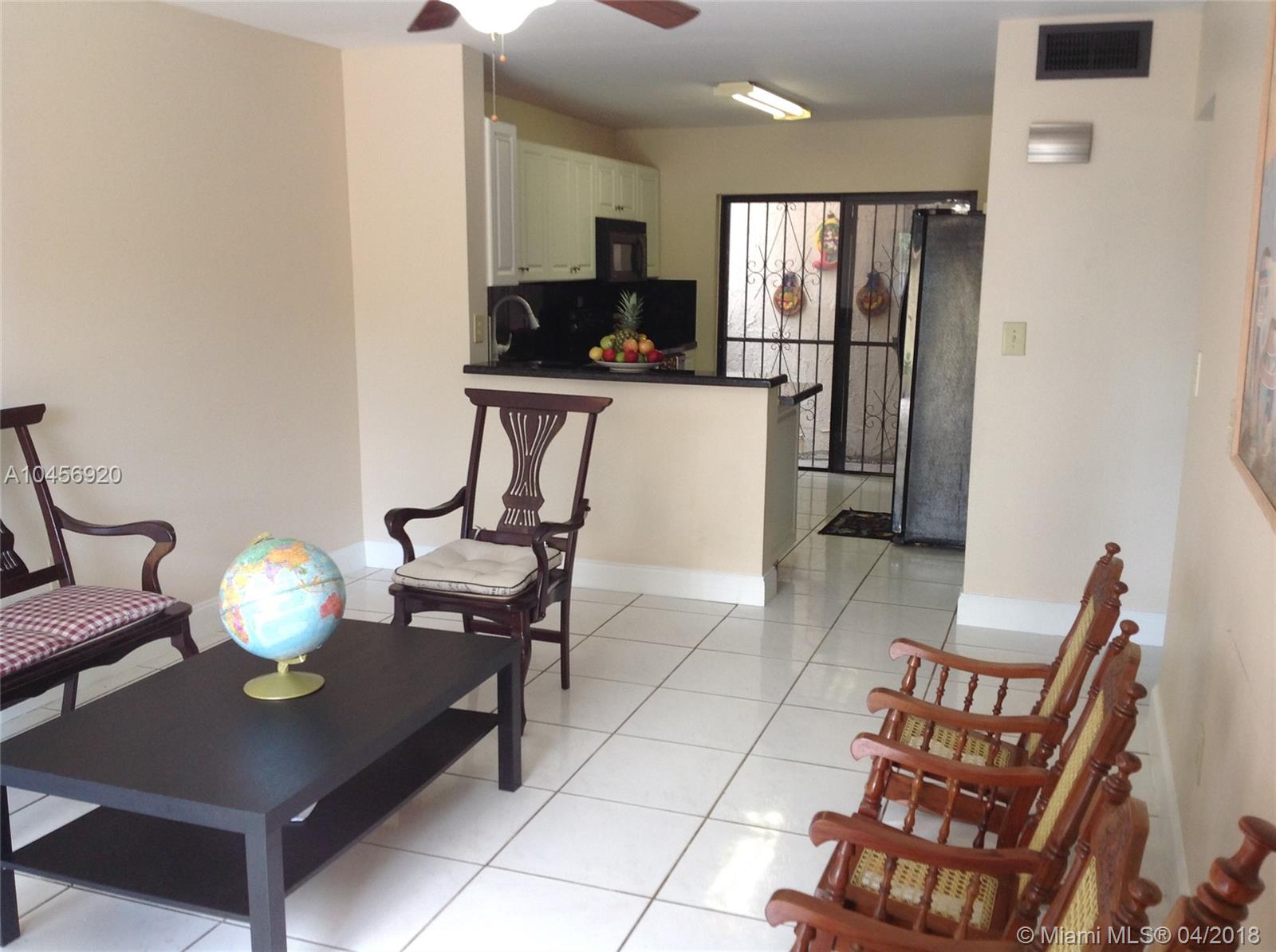 TAMIAMI LAKES SEC 7 - Residential