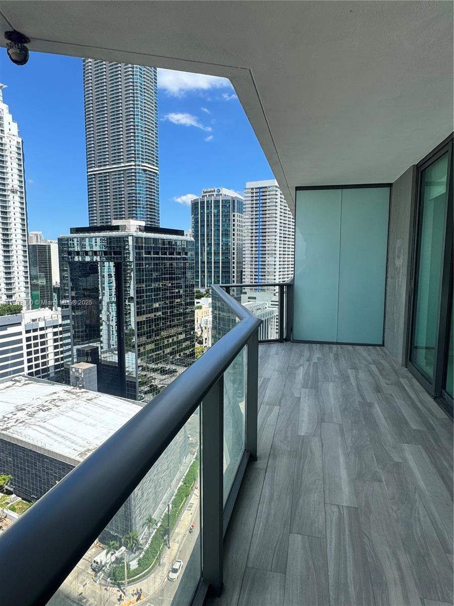 1300 S MIAMI AVENUE CONDO - Residential