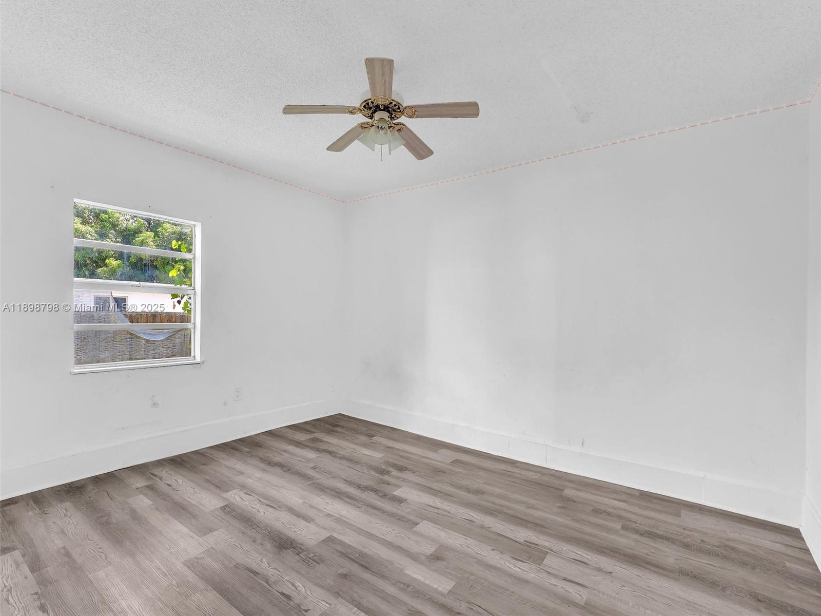 HOLLYWOOD SOUTH SIDE ADD - Residential Income