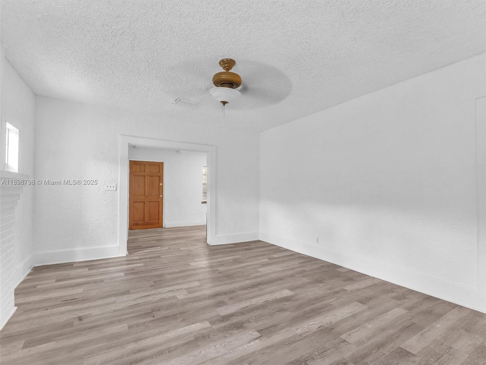 HOLLYWOOD SOUTH SIDE ADD - Residential Income