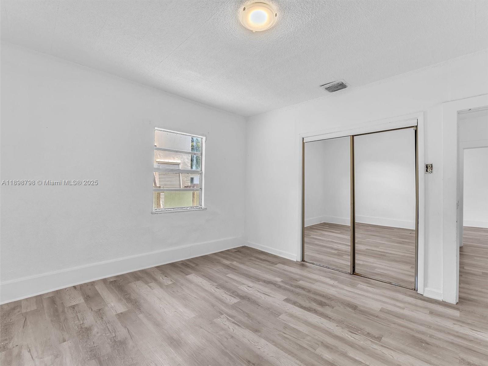 HOLLYWOOD SOUTH SIDE ADD - Residential Income