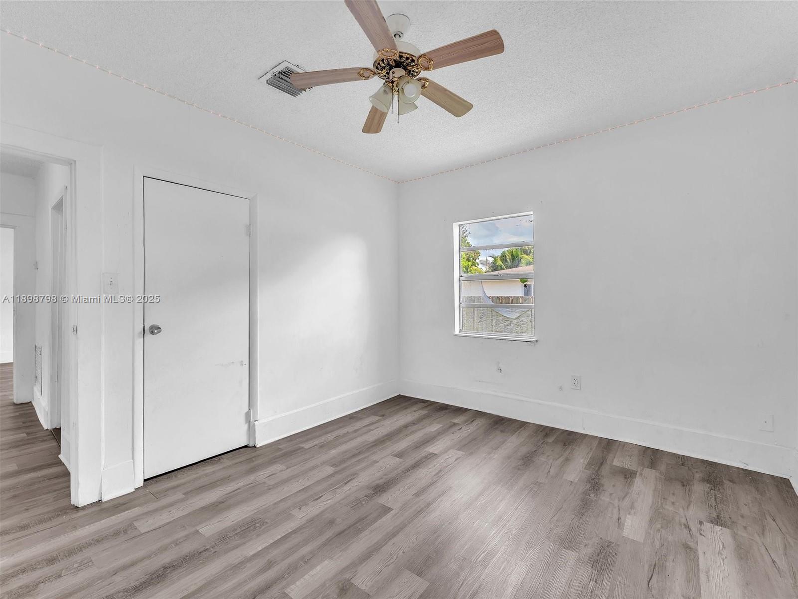 HOLLYWOOD SOUTH SIDE ADD - Residential Income