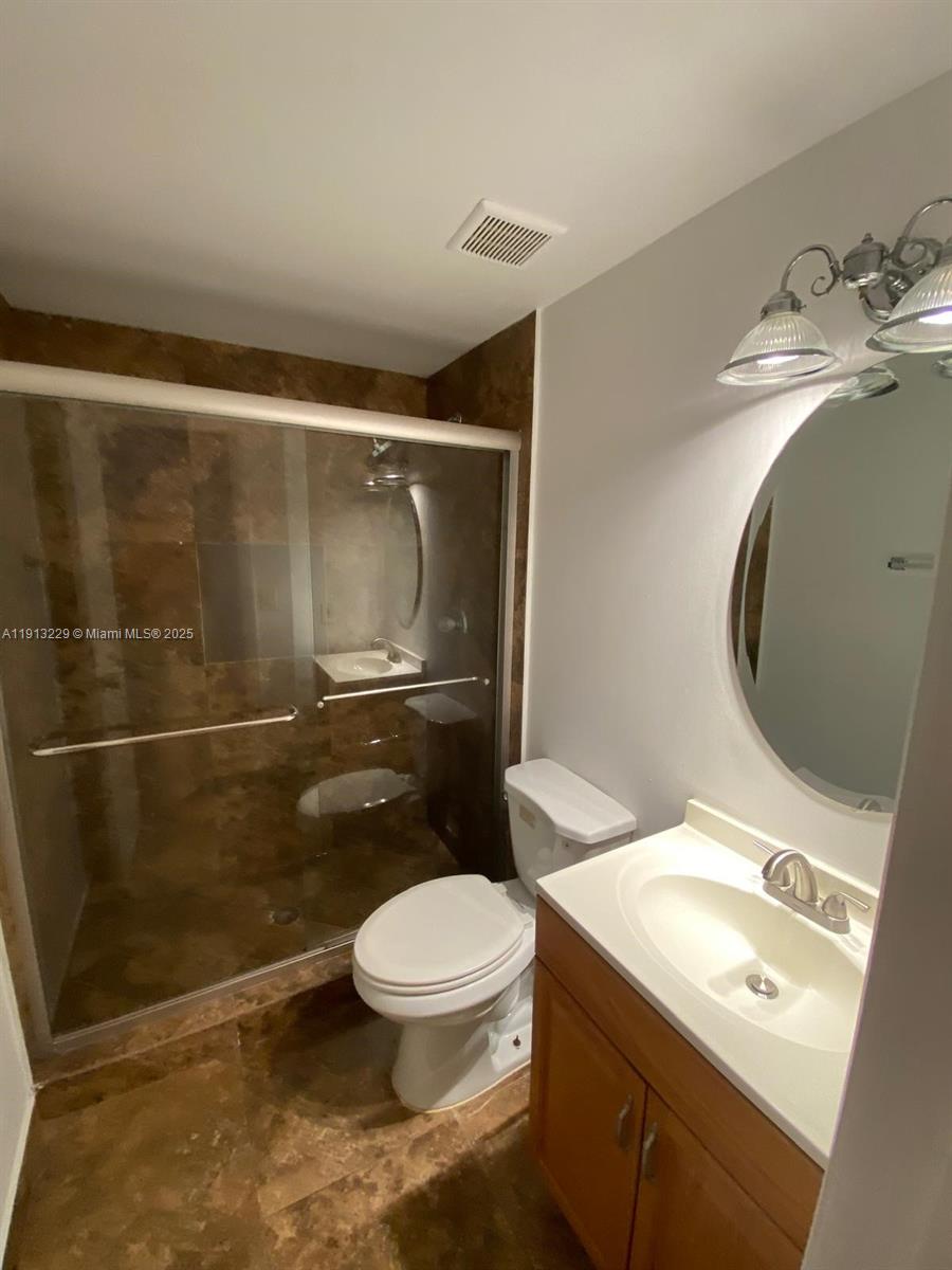 1525 PENNSYLVANIA CONDO - Residential Lease