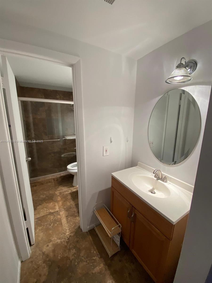 1525 PENNSYLVANIA CONDO - Residential Lease