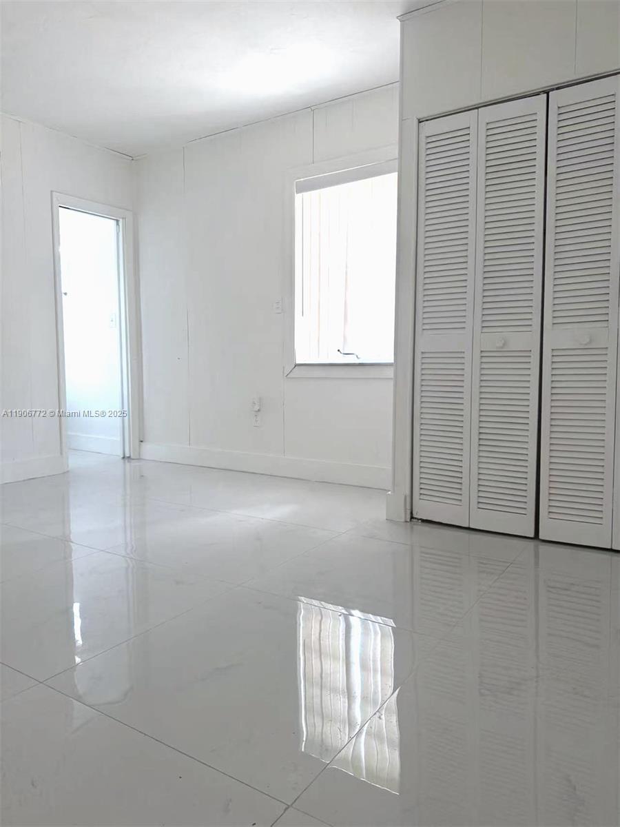 FLAGLER LAWN - Residential Lease