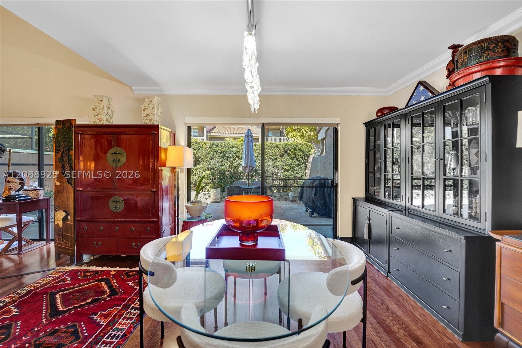 403 Dunwoody Ln 38