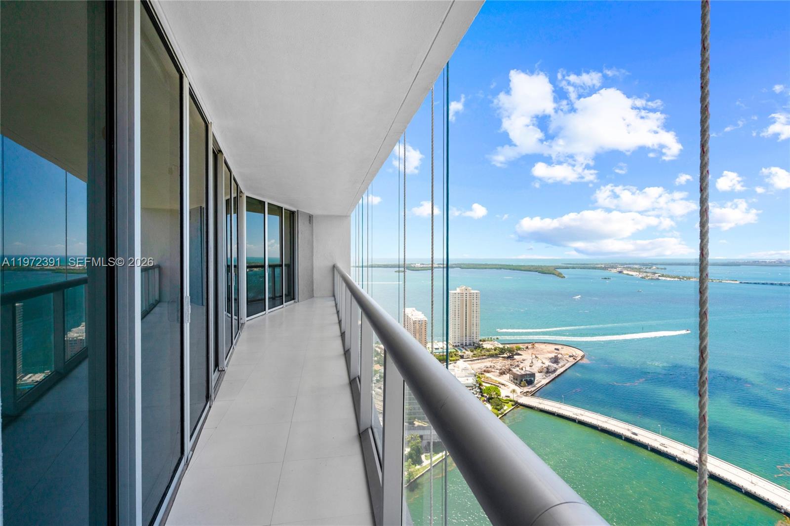495 Brickell Ave 4705