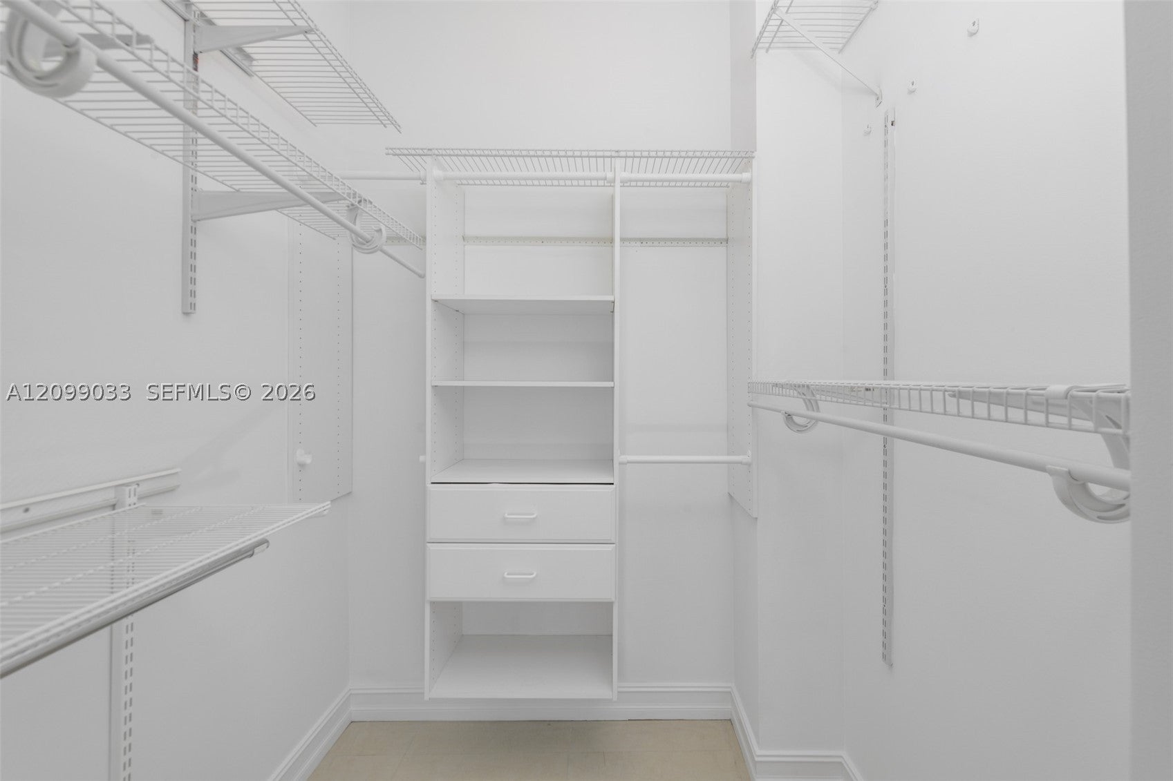 1331 Brickell Bay Dr 606