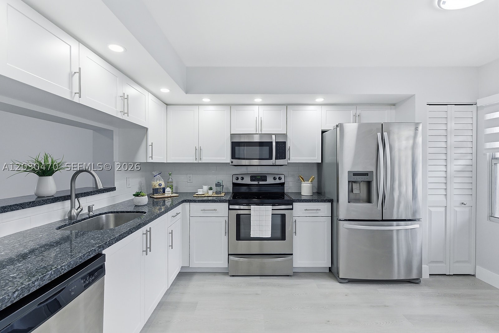 550 SW 138th Ave 206K