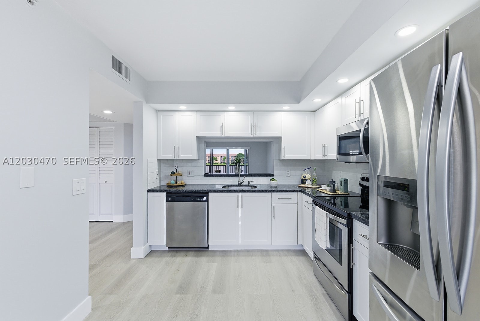 550 SW 138th Ave 206K