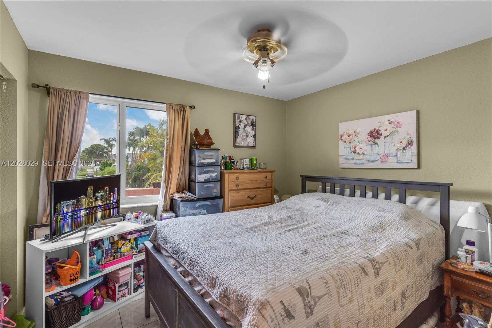 MEADOW WOOD MANOR SEC 6 - Residential