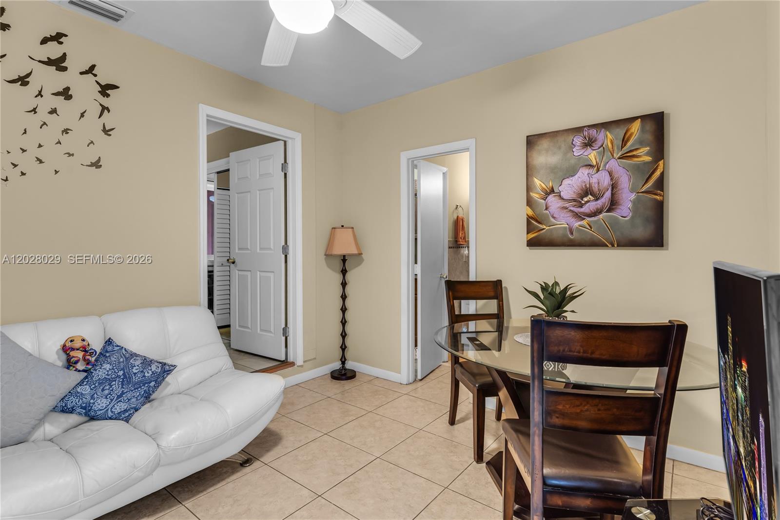 MEADOW WOOD MANOR SEC 6 - Residential