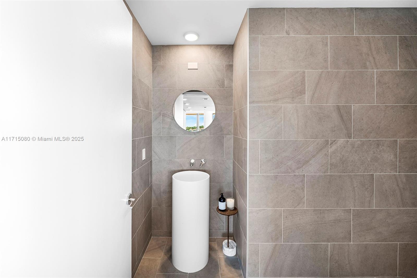 AMD PL OF 2ND OCEAN FRONT - Residential