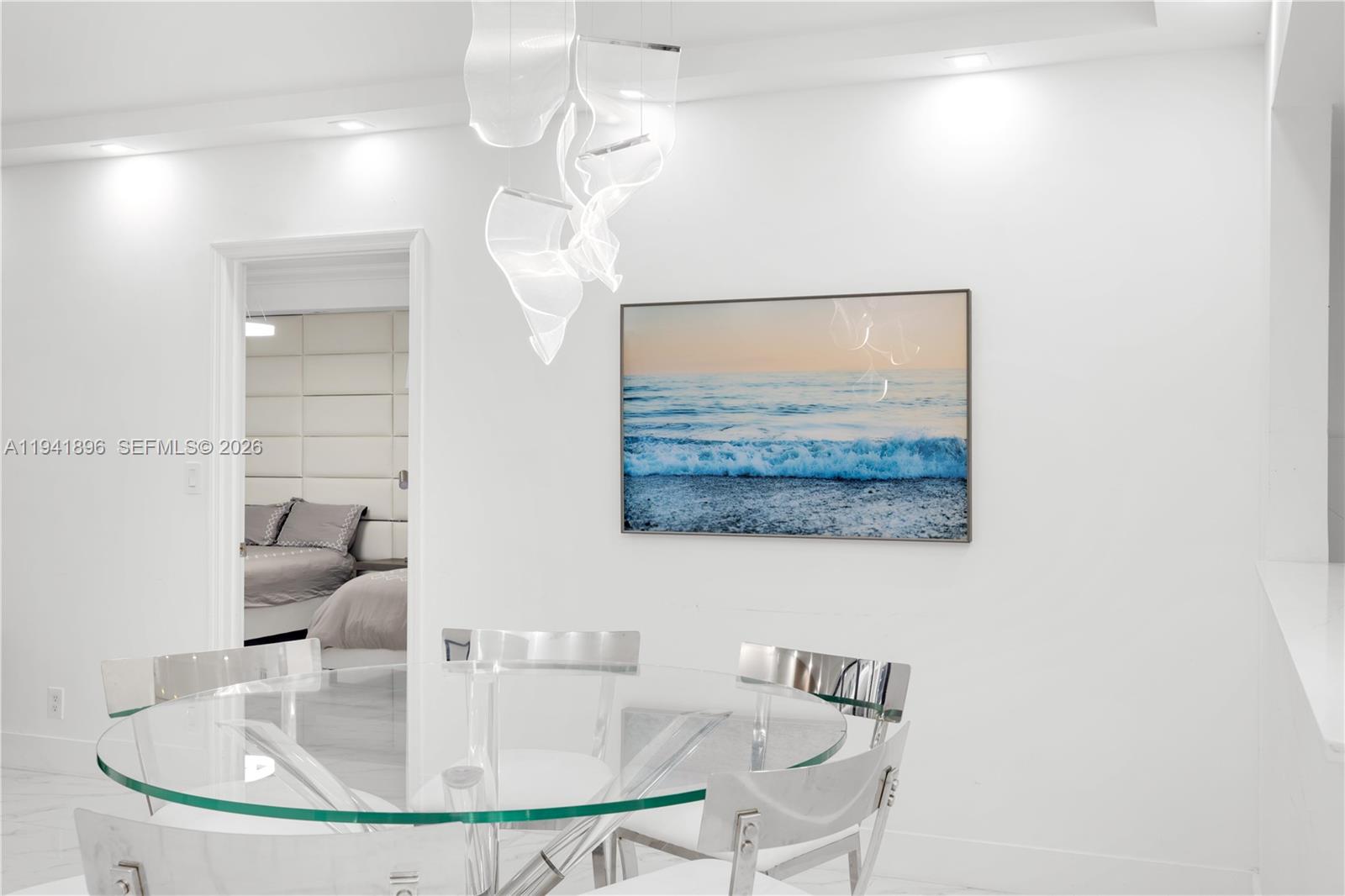 THE WAVES CONDO - Residential