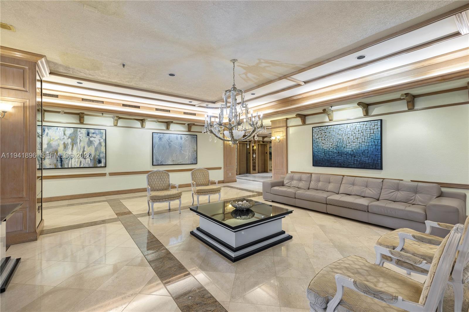 THE WAVES CONDO - Residential